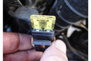 4. How To the Jump Fuel Pump Relay on a Chevy Truck1